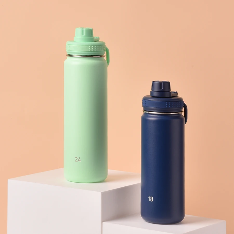 China Selection Double Wall Water Bottle Stainless Steel Flask Sports Bottle With Handle Lid1