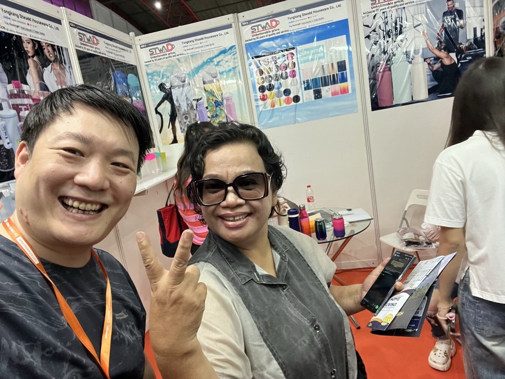 Buyer meeting at STWADD stand, HOMELIFE Indonesia